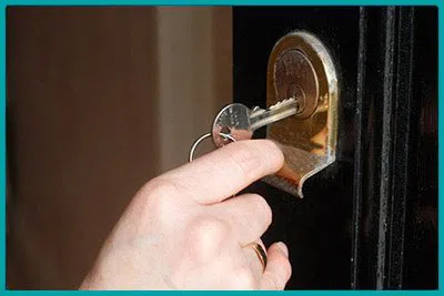 Top Locksmith Services Cincinnati, OH 513-494-3070 - 7-door-unlock