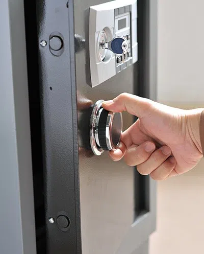 Top Locksmith Services Cincinnati, OH 513-494-3070 Top Locksmith Services Cincinnati, OH 513-494-3070